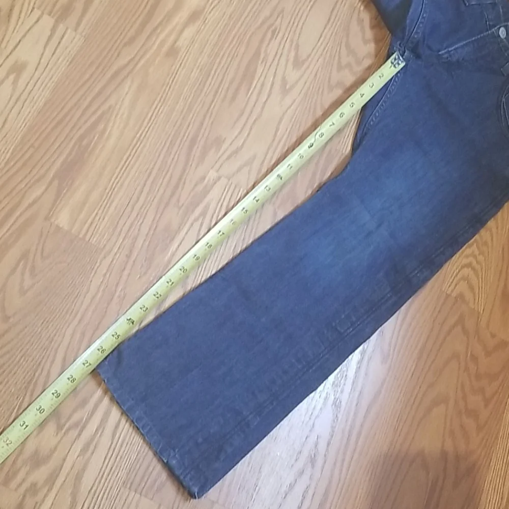 Levis excellent use